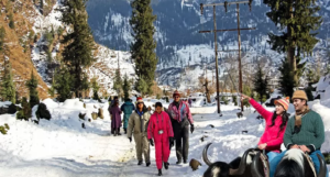 What are the benefits of choosing the Manali tour packages?